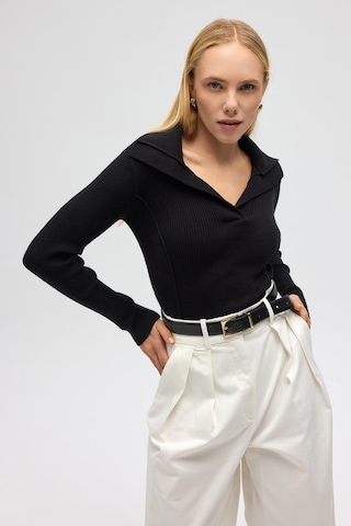 Mai Collection Mai Studios Co. İnari Polo Yaka Siyah Triko Kazak Siyah
