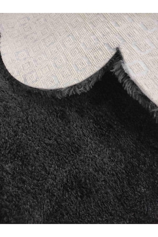 Balat Halı Dekoratif Siyah Kaymaz Taban Peluş Papatya Halı Siyah