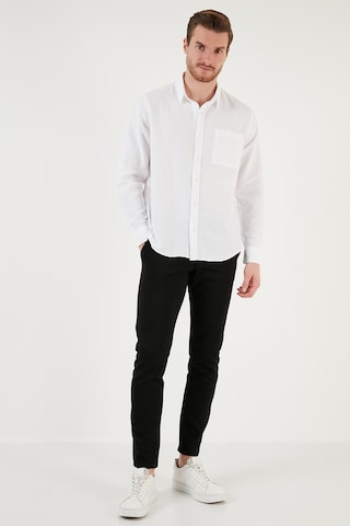 Buratti Pamuklu Regular Fit Tek Cepli Erkek Gömlek Cf24S128229 Beyaz