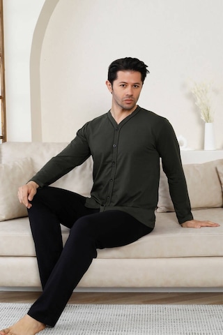 Erkek V Yaka Önden Düğmeli Pamuk Likra Mevsimlik Uzun Kol Cepli Pijama Takımı Haki