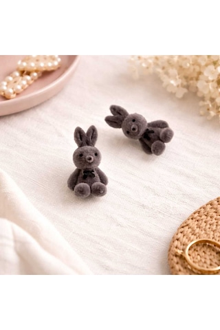 Sevimli Tavşan Figürlü Peluş Küpe Kahverengi