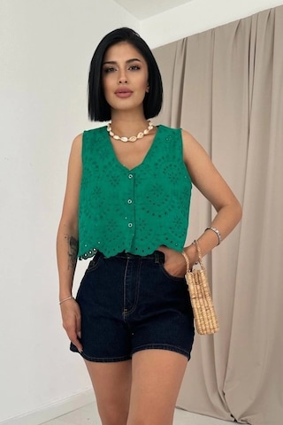 Defymoda Yeşil Sıfır Kol Brode Bluz Yeşil
