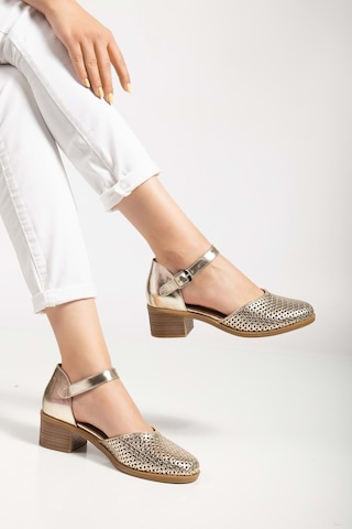Analin Shoes Kadın Hakiki Deri Burnu Kapalı Delikli Sandalet Altın