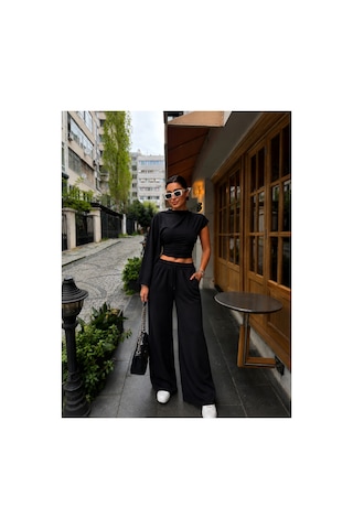 Gigi Wardrobe Noir Asimetrik Takım Siyah Siyah Gigi Wardrobe Noir Asimetrik Takım Siyah Siyah