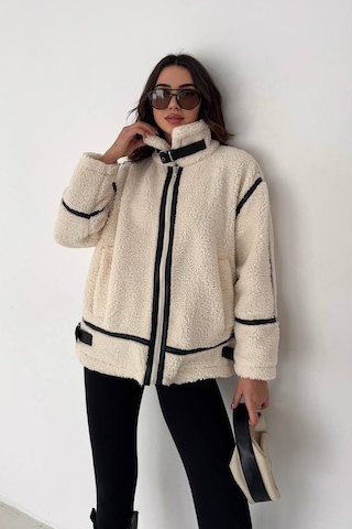 Kadın Siyah Biyeli Peluş Mont Frost Edge Ekru