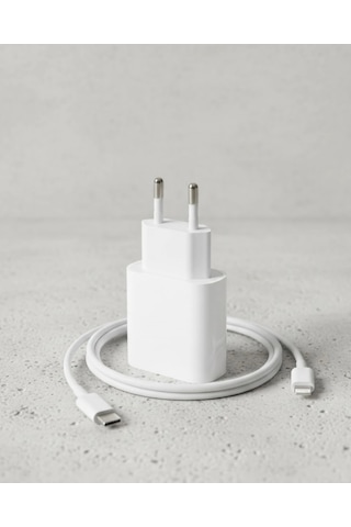 Apple Uyumlu iPhone  14 13 12 11 Xr Xs Max 20w Lightning Şarj Adaptörü Kablo Dahil