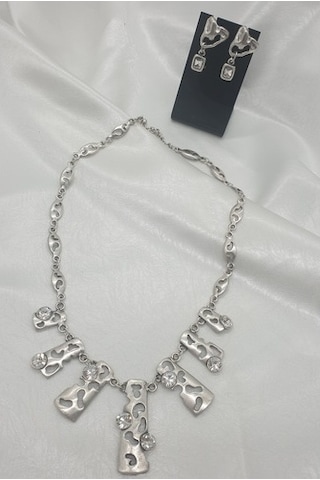 Beyaz Taşlı Kolye Ve Küpe Seti Antik Gümüş Kaplama Tarz Model