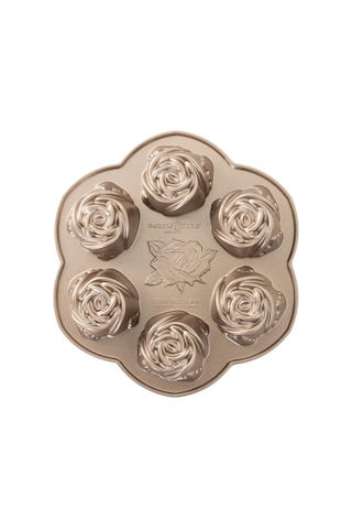 Nordicware 6 Lı Mini Gül Kek Kalıbı Altın