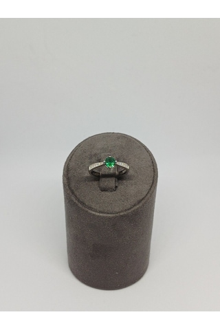 925 Ayar Gümüş Tektaş Yüzük - Şık Ve Zarif Kadın Yüzük Gümüş