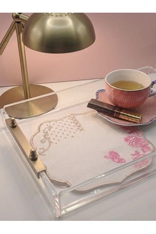 2 Adet Pip Royal Uyumlu Pembe Beyaz Nakışlı Lüks Keten Sunum Peçetesi 15x15cm Çok Renkli