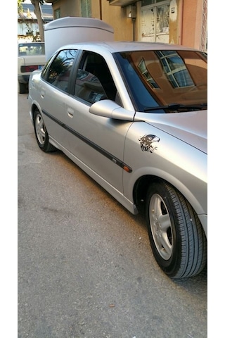 Opel Vectra B Yan Marşpiyel Takımı. Vectra B Marşpiyel