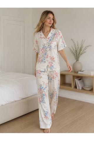 Seamlife Kadın Maskülen Gömlek Yaka Önden Düğmeli Dokuma %100 Pamuk Saten Göğüs Cepli Kısa Kollu Pijama Takımı ekru