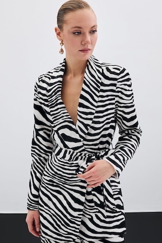 Sateen Kuşaklı Zebra Ceket - Siyah-135434 Siyah