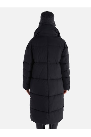 Colin's Colins Regular Fit Siyah Kadın Kaban Cl1065796 Siyah