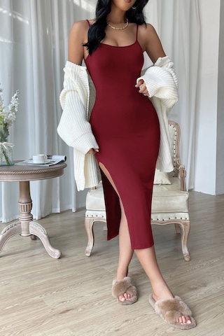 Kadın Bordo Yırtmaçlı Diz Altı Vücüdu Saran Gecelik H110446 Yavruağzı Kadın Bordo Yırtmaçlı Diz Altı Vücüdu Saran Gecelik H110446 Yavruağzı