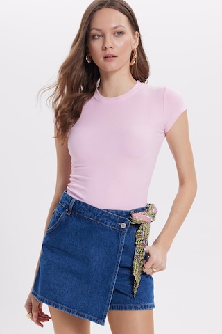Tudors Kadın Regular Fit Klasik Kesim Bisiklet Yaka Viskon Kumaş Ultra Soft Pembe Tişört-37794 Pembe