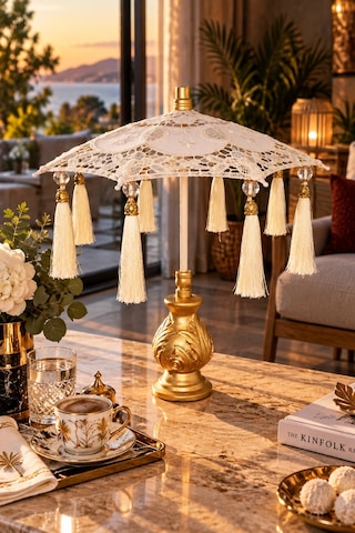 Gold Detaylı Krem Renkli Dantel Bali Sunum Şemsiyesi 34x30cm Dekoratif Şemsiye Gold Detaylı Krem Renkli Dantel Bali Sunum Şemsiyesi 34x30cm Dekoratif Şemsiye