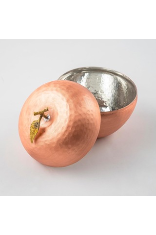 El İşi Bakır Elma Şeklinde Baharatlık, Mat Bakır Kaplama, Altın Yaprak Detaylı, Kalaylı İç Yüzey, 10.5 Cm Çap, Otantik Dövme Tasarım, Mutfak Dekoratif Çok Renkli