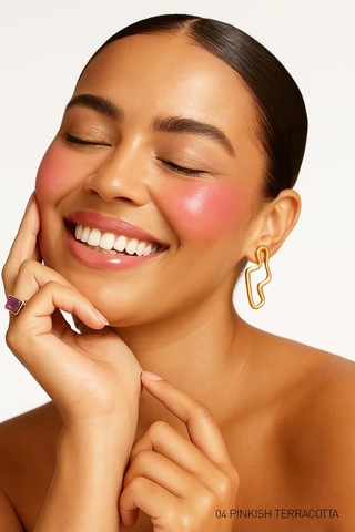 Yoğun Pigmentli E Vitaminli Kadifemsi Mat Bitişli Kremsi 3'lü Likit Allık Seti - Liquid Blusher Set