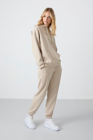Tommy Life Bej Kapüşonlu Kanguru Cep Oversize Lastik Paça Kadın Eşofman Takımı - 95288 Bej