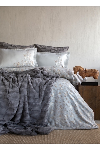 Çift Kişilik Briella Gri Yatak Örtülü Set Gri