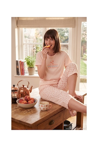 Lela Desenli Pamuklu Bisiklet Yaka Kaprili Pijama Takımı Bayan Pijama Takımı 65790787 Turuncu
