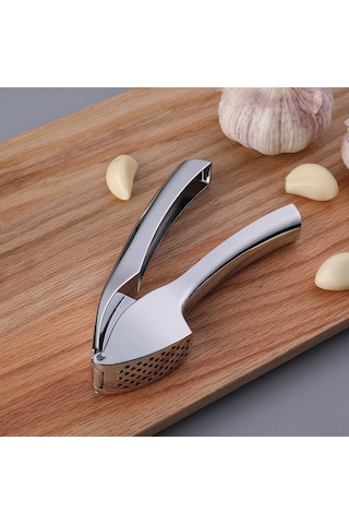 Wezone Büyük Boy El İle Zeytinyağlı Sarımsak Sıkma Aleti - Çelik Renkli Mutfak Gereci, Pratik Ve Taşınabilir Tekli Opp Paketli Diğer