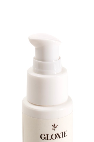 Gloxie Aydınlatıcı ve Nemlendirici Güneş Kremi SPF50+ 50 ML