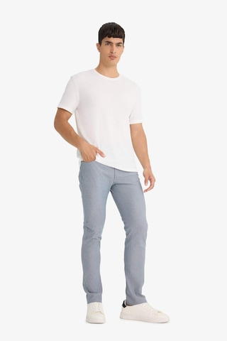 DeFacto Yazlık Chino Kanvas Dokulu Pantolon Slim Fit Dar Kesim Cepli Dar Paça T1055AZ25SPIN87