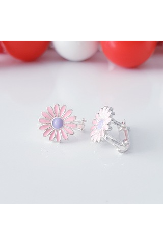 MAGRİB pembe ve mor renkli papatyalı gümüş çocuk küpesi