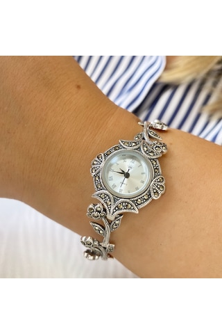 Sarmaşık Motifli Vintage Gümüş Bayan Kol Saati