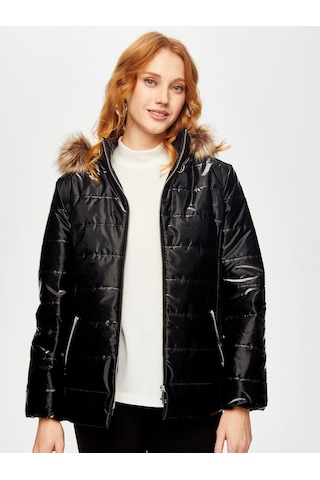 Kürk Kapüşonlu Parlak Kapitone Mont 69442 U6944210 Siyah