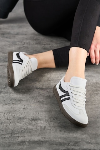 Beyaz Ortopedik Günlük Kadın Sneaker Ayakkabı-254 Beyaz