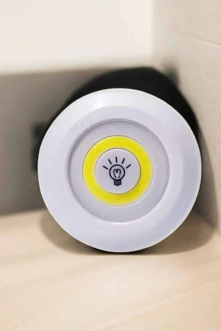 Spot Lamba Led Işık 3'lü Uzaktan Kumandalı Pilli Yapışkanlı Kablosuz Çok Renkli 47193146