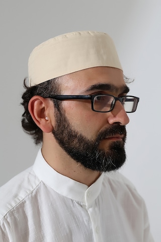 Elif Vav Nakışlı Kalıp Namaz Takkesi - Bej Bej