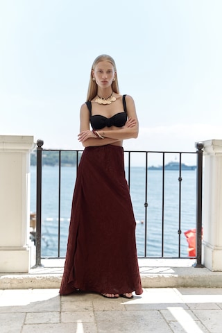 Eubah Kırışık Uzun Bordo Saten Etek Bordo