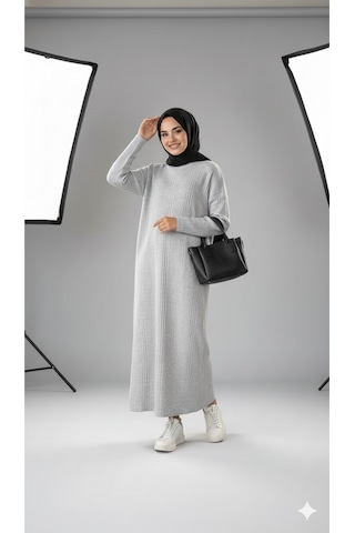 Sonbaharmoda Kadın Uzun Triko Elbise %100 Akrilik Bisiklet Yaka Rahat Ve Şık Kışlık Model Gri