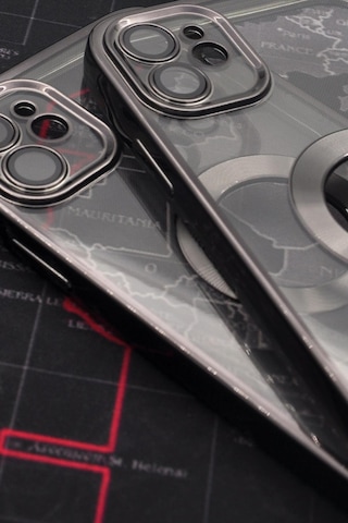 Apple Uyumlu iPhone 11 Siyah Renkli Kenarlı Lazerli Şeffaf Kılıf Lens Korumalı