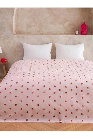 Pembe Çilek Nakışlı Pamuklu Çift Kişilik Pike
