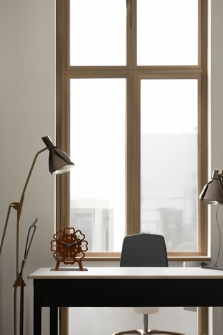 Mercan Model Metal Lazer Kesim Akar Sessiz Mekanizmalı Masa Saati Bakır