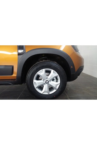 Dacia Duster Dodik Seti Çamurluk Kapı Çıtası Kaplaması 2018 Sonra Düz