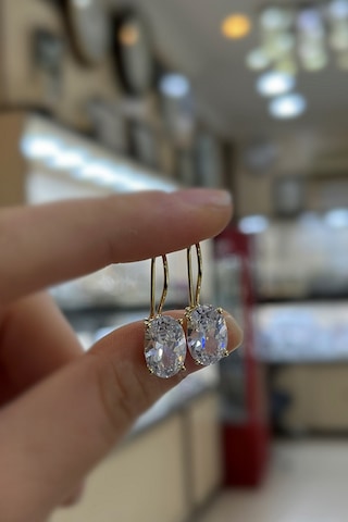 Gümüş Oval 12x8 Mm 4,5 Carat Sallantılı Altın Kaplama Tektaş Küpe Sarı