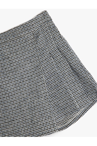 Koton Pile Detaylı Beli Lastikli Pamuk Karışımlı Şort Etek Mavi Desenli 5wkg40095aw Mavi Desenli Mavi