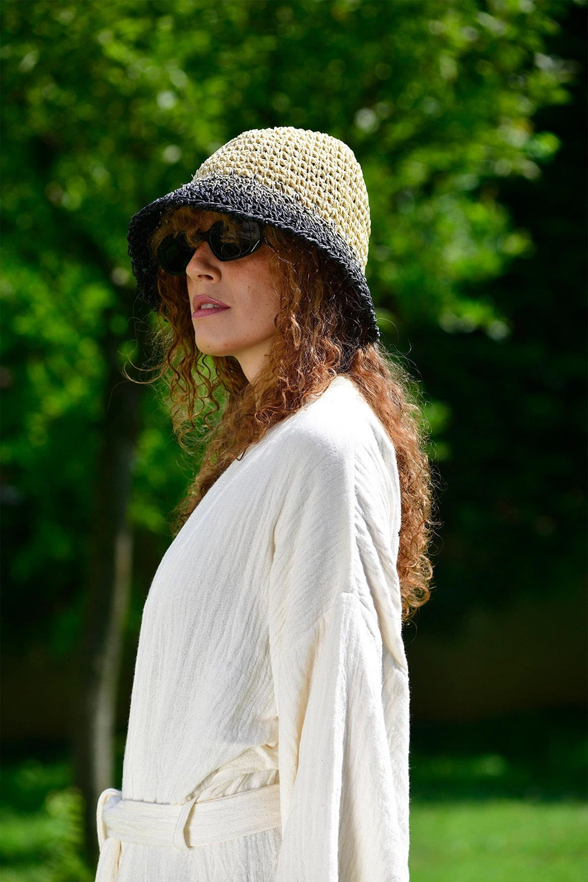 Degrade Tonlu El Dokuması Rafya Şapka Çok Renkli