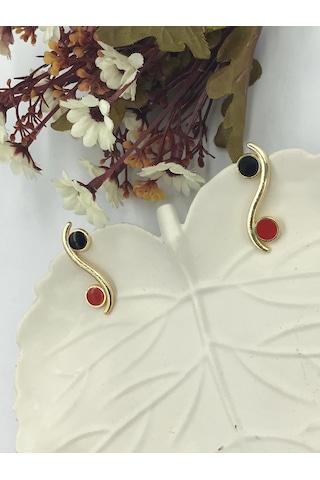 Kadın Kırmızı Siyah Daire Detaylı Gold Renk Bijuteri Küpe Siyah - Kırmızı