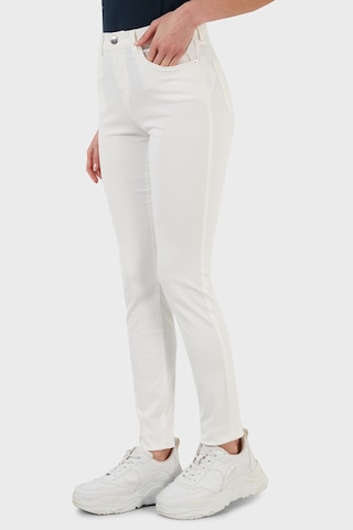 Emporio Armani Bayan Kot Pantolon 3L2J20 2N8Hz 0101-Beyaz