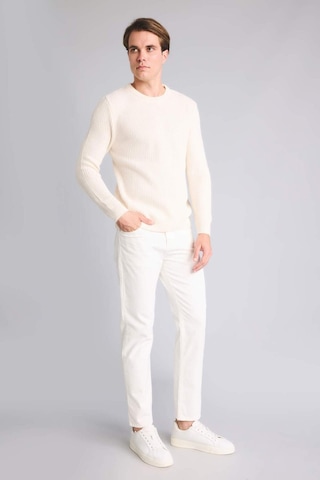 DeFacto Standart Fit Normal Kesim Bisiklet Yaka Dokulu Triko Kazak C8814AX24WNER139