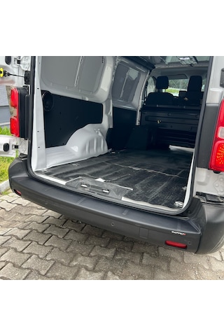 Fiat Scudo 2023- Yıl Ve Sonrası Uyumlu Arka Tampon Eşiği Parlak