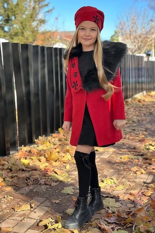 Riccotarz Kız Çocuk Yakası Kürk Ve Yonca Detaylı Etekli Kırmızı Kaşe Kırmızı