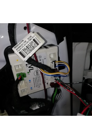 Mercedes C-Serisi C 200D Bluetec 2014-2019 Cam+Sunroof Kaldırma